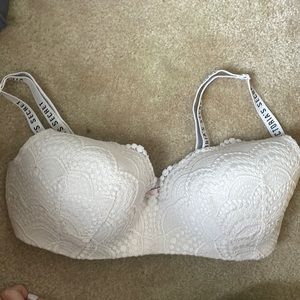 36DD tshirt lightly lined wireless VS bra